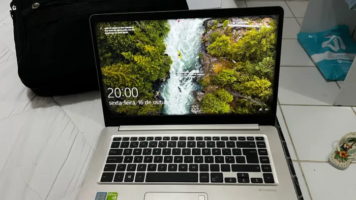 Vendo Notebook ASUS VivoBook i3 7ª geração - Funcionando notebook