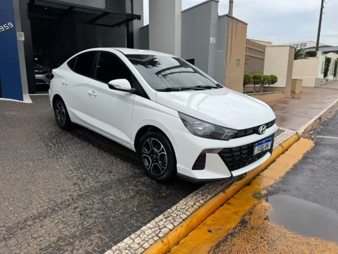 Hyundai HB20S Comfort Style 1.0 TB Flex 12V Mec. 2023