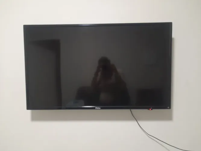 Vendo uma TV 55 polegada só precisa trocar a tela pq quebrou
