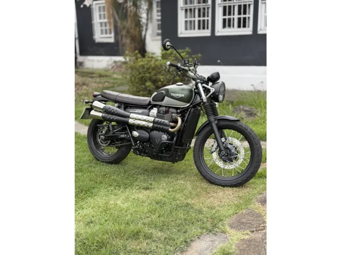 Triumph Street scrambler 900cc 2020