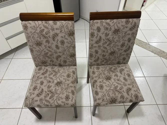 2 cadeiras de mesa de jantar