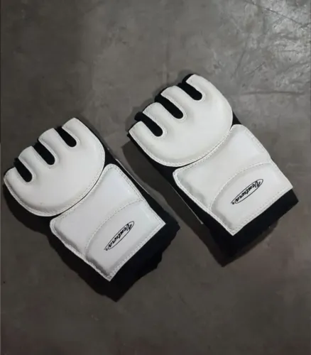 Luva MMA