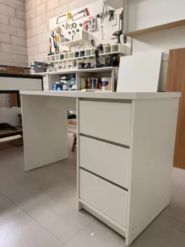 Escrivaninha / Mesa MDF Fabricada sob encomenda