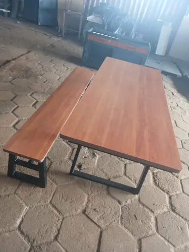 Cj. Mesa est.ind,nova,2.00mx 80cm, 01.banco.2.00m x30cm.Pronta entrega