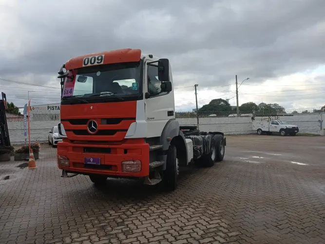 Mercedes-Benz Axor 3344 S/33 6X4E5 2018/2019 Vamos Seminovos São Leopoldo
