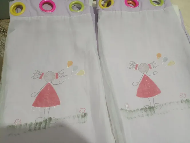 Vendo cortina quarto infantil menina