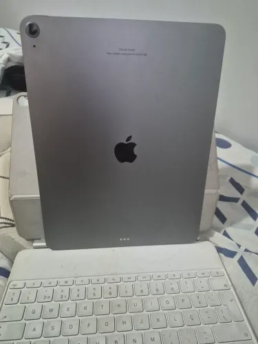Ipad Air 13 M3 512GB 4500,00 a vista.