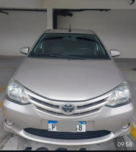 Toyota Etios X 1.3 Flex 16V 5P Aut. 2017