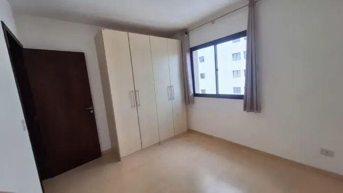 Apartamento de 1 dormitório próximo ao Balaroti do Centro - Curitiba - PR