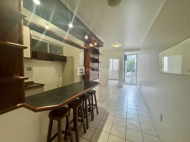Apartamento em Kobrasol - São José