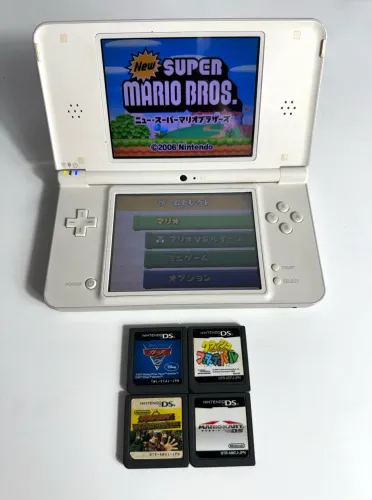 Nintendo Dsi LL