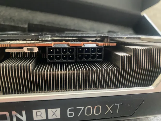 Rx 6700 XT - 12gb