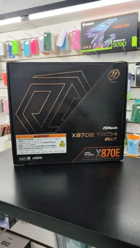 Placa mãe Asrock x870e Taichi lite