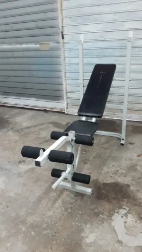 Estação de musculação 