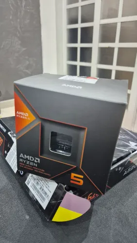 Kit Placa Mãe Biostar + AMD Ryzen 5