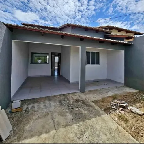 CASA A VENDA EM ITAPEVI LOCALIZADA NO CENTRO PROXIMO AO DIA SUPERMERCADO