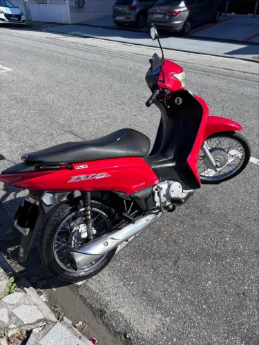 BIZ 125 ES - ANO 2012