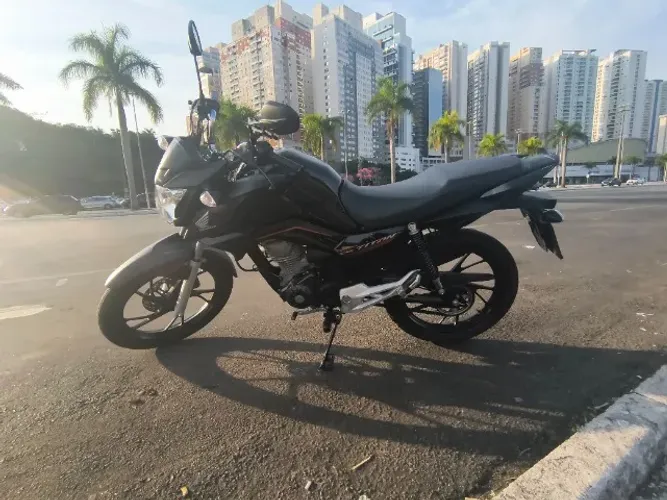 Tinan 160 2024 único dono 17.500