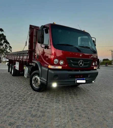 mb accelo 1316 6x2 2014 