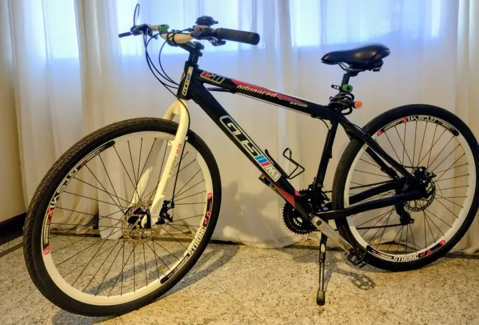 Bicicleta GTS M1 Advanced 2.0 Shimano Aro 29 + Kit de ciclismo completo