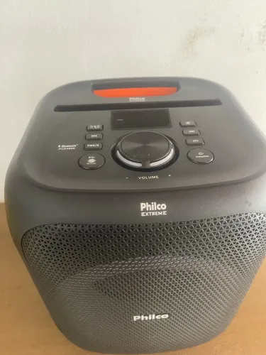 Vendo caixa de som Philco extreme original 