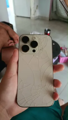 Troco iPhone 14 Pro, bateria 98% por um ps5 pro ou normal sem volta!