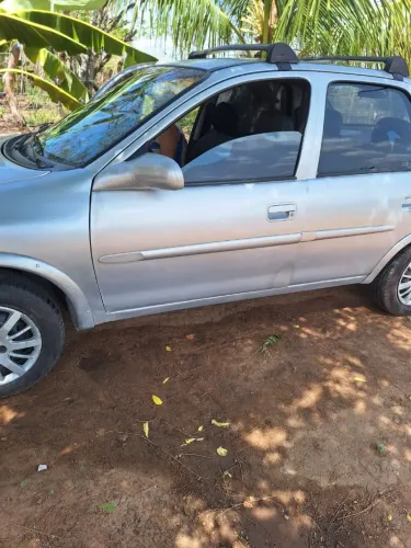 Chevrolet Corsa Sedan Super Milenium 1.0 MPFI 16V 2002