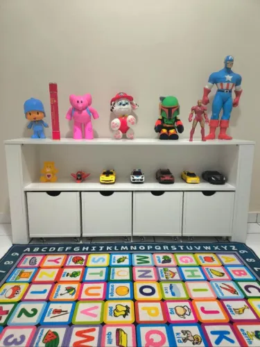 Organizador infantil 4 baus porta livros e carrinhos