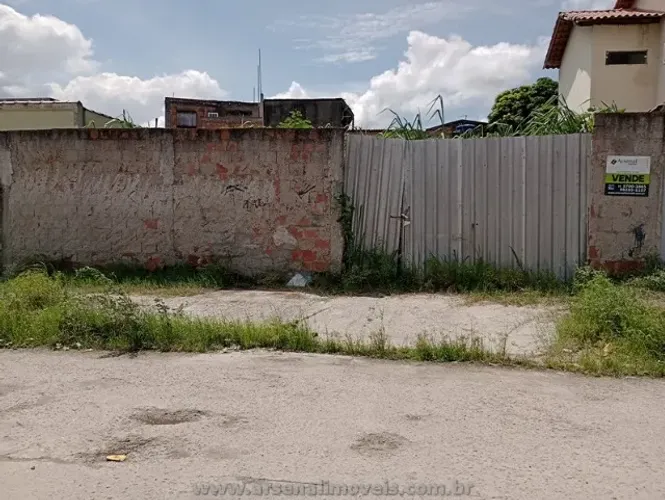 Arsenal Imóveis vende-Terreno 360metros próximo ao Mercado Carine na rua Anita Garibaldi.