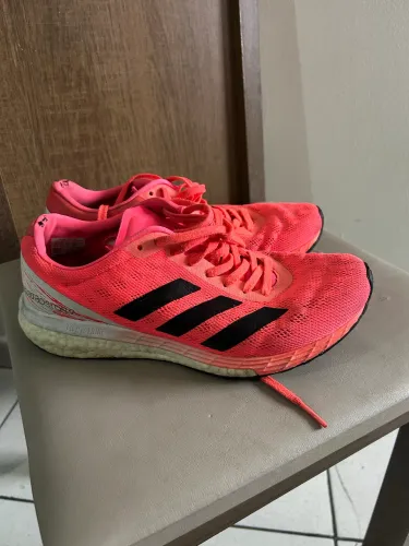 Tênis adidas adizero Boston 9