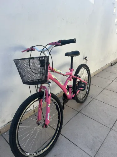 vende-se bicicleta feminina