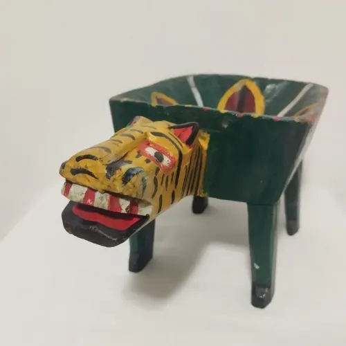 Escultura Gato/Tigre Madeira Entalhada Pintada À Mão - Arte Popular