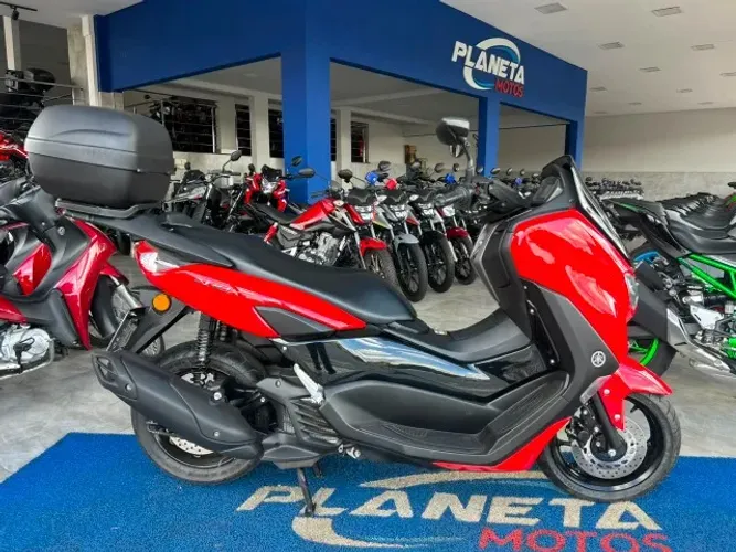Yamaha N-max 160 ano 2024, com apenas 800km rodados, e isso mesmo 800 km rodados!