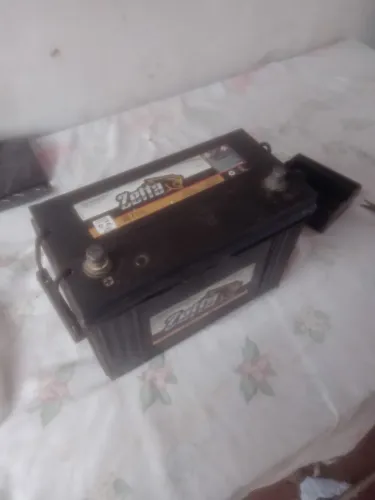Bateria zetta 100hp vendo ou troco por celular 