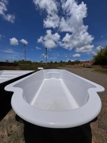 PISCINA DE FIBRA