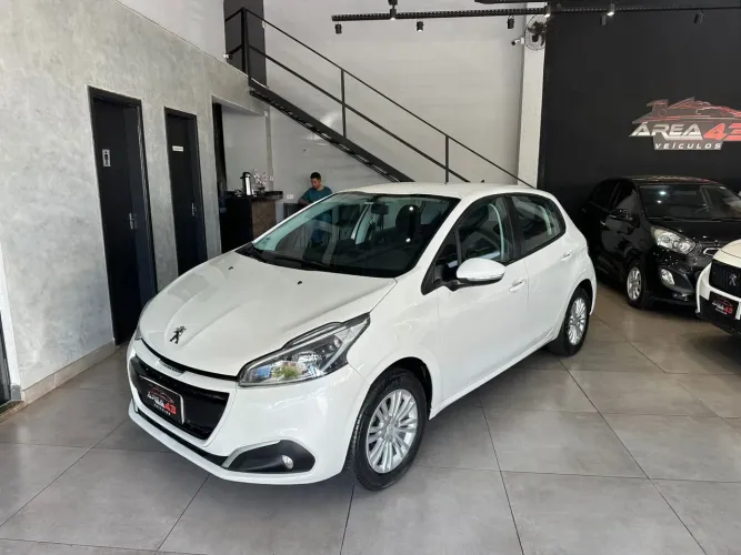 Peugeot 208 Active Pack 1.2 Flex 12V 5P Mec. 2017