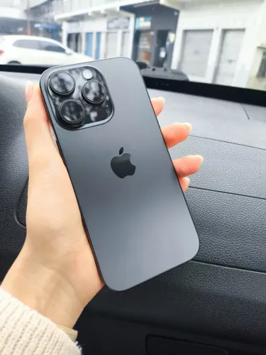iPhone 16 pro