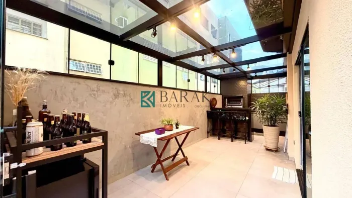 Apartamento com 3 dormitórios à venda, 85 m² por R$ 580.000,00 - Zona 07 - Maringá/PR
