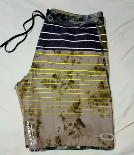 Bermudas MCD / Oakley
