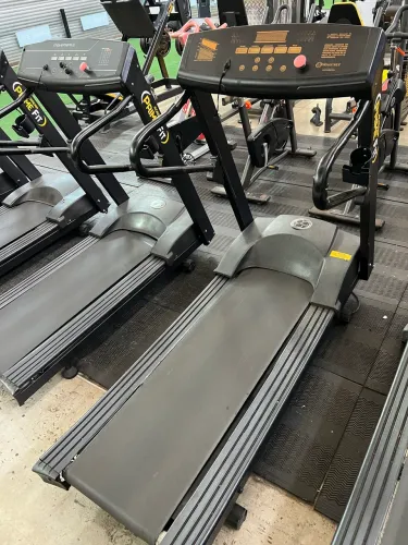 Oportunidade! Esteira Profissional Moviment LX160 G2