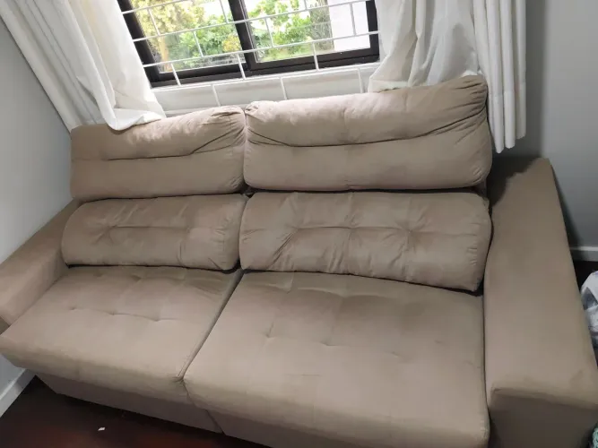 Sofá retrátil