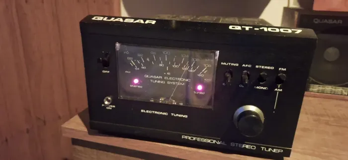 TURNER QUASAR QT-1007