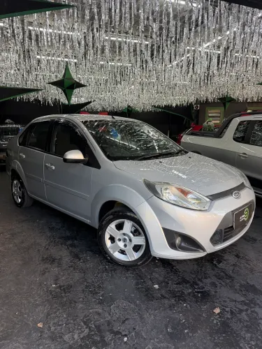 Ford Fiesta Sed. 1.6 8V Flex 4P 2013