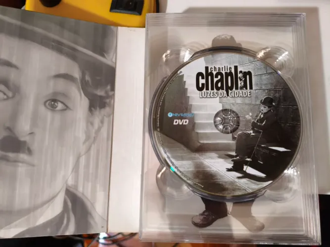 Box Charlie Chaplin 6 Dvds 