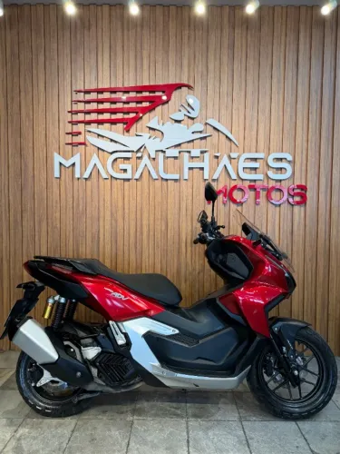 ADV 160 ABS 2025 Seminova - Financiamento bancário e cartão