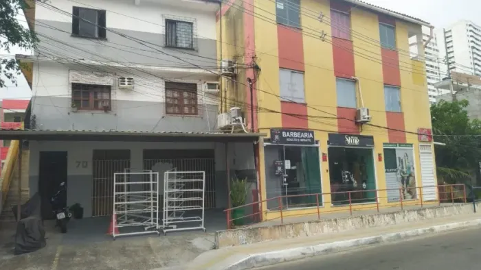 Passo ponto comercial de barbearia adulto e infantil, já estruturada. R$ 10 MIL.