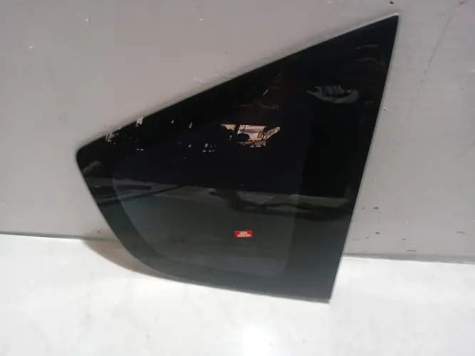 Vidro fixo traseiro direito Honda Fit 2013
