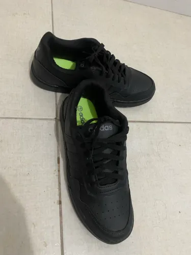 TENIS ADIDAS PRETO