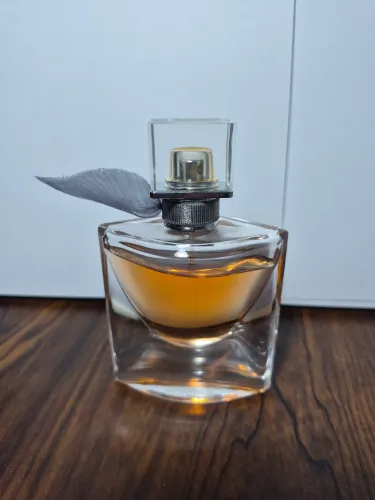 Perfume La Vie Est Belle Original