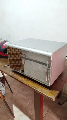 Microondas Eletrolux M141S 31L